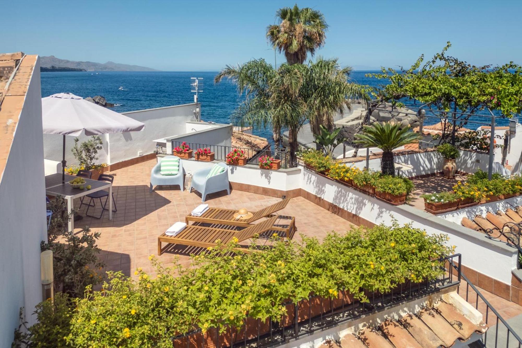 Blue54 - Pozzillo Sul Mare Fra L'Etna E Taormina Villa Bagian luar foto