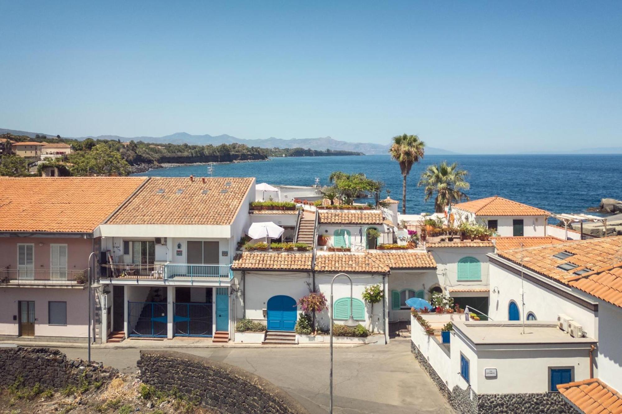 Blue54 - Pozzillo Sul Mare Fra L'Etna E Taormina Villa Bagian luar foto